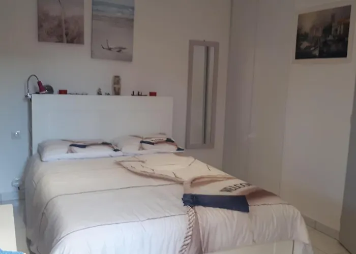 La Casa Tranquilia Chez Vero Et Jj A Марсейан